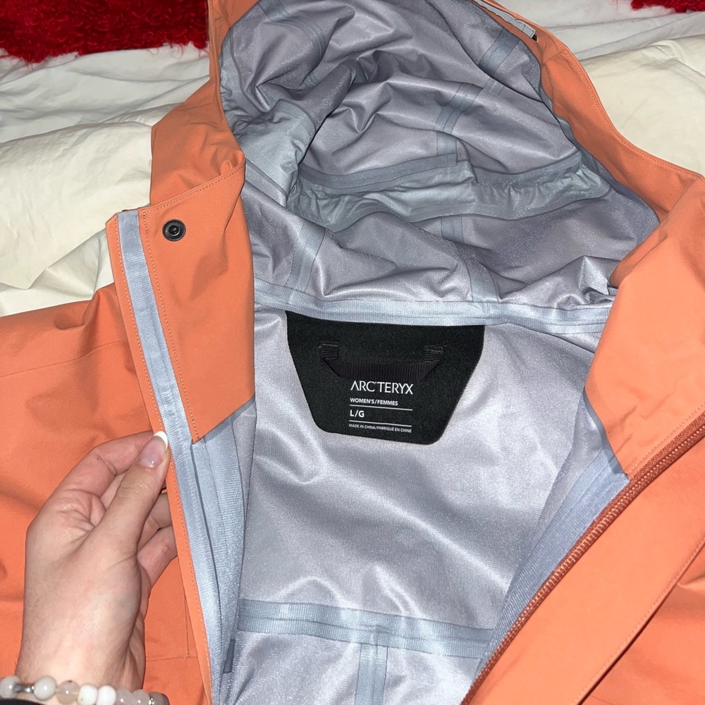 Arc’teryx Jacket - Codetta Cinch Coat